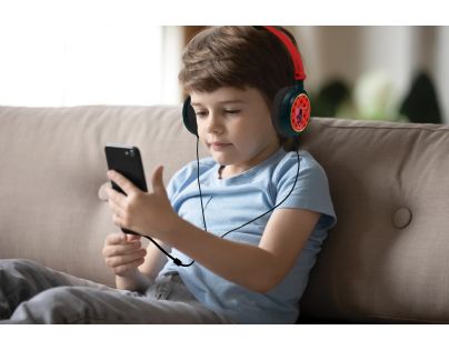 Lexibook Skládací drátová sluchátka Kouzelná Beruška s limitem hlasitosti