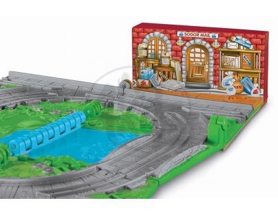 Fisher Price Mašinka Tomáš Take-n-Play hrací kufříková sada - Percy na poště