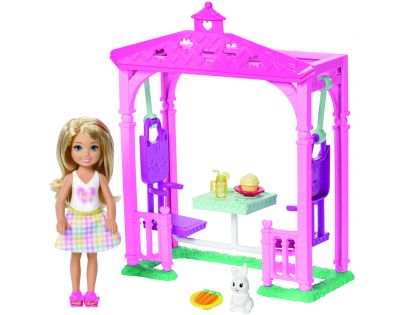 Mattel Barbie Chelsea s doplňky Zahradní houpačka