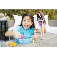 Mattel Barbie chůva herní set s bazénkem Skipper 2