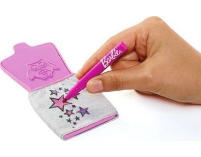 Mattel Barbie D.I.Y. návrhářské módní šablony Růžovofialová