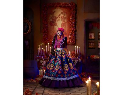 Mattel Barbie Día de Muertos Barbie 4