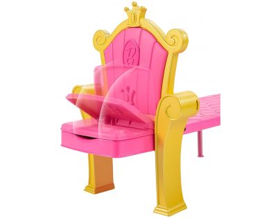 Mattel Barbie duhový zámek