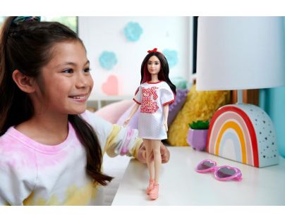 Mattel Barbie Fashionista – Twisty