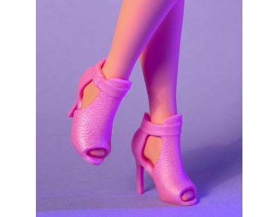 Mattel Barbie Looks brunetka v růžových mini šatech - Poškozený obal