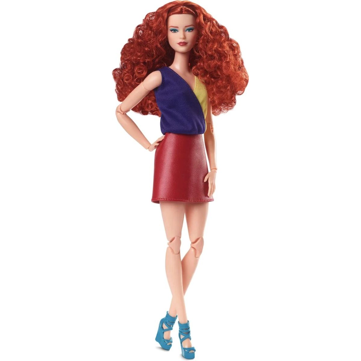 Mattel Barbie Looks rusovláska v červené sukni HJW80