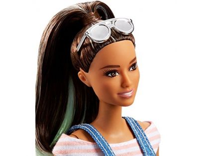 Mattel Barbie modelka 72