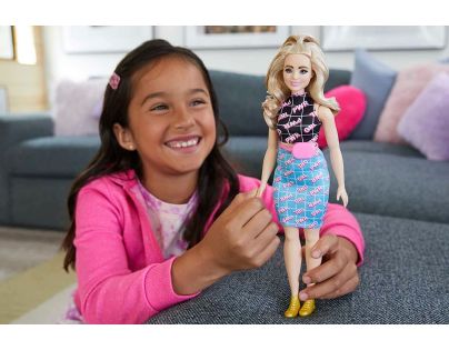 Mattel Barbie Modelka černomodré šaty s ledvinkou 29 cm
