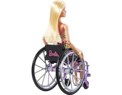 Mattel Barbie Modelka na invalidním vozíku v kostkovaném overalu 29 cm