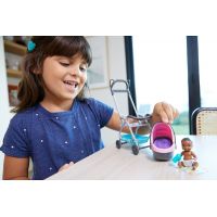 Mattel Barbie Příběh z deníku chůvy Miminko a růžový kočárek 5