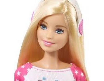 Mattel Barbie ve světě her s Emoji