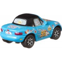 Mattel Cars 3 auta 2 ks Dinoco Mia a Dinoco Tia 4