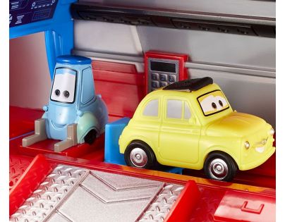 Mattel Cars 3 Cestovatel Mack