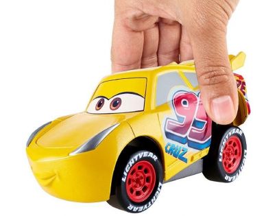 Mattel Cars 3 natahovací auta Cruz Ramirez