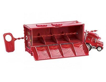 Mattel Cars Kamion s natahovacím lankem - Mack