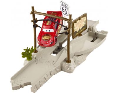 Mattel Cars Vystřelovač - Highway Hideout