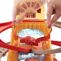 Mattel Cars závodní dráha Kardanova Lhota 6