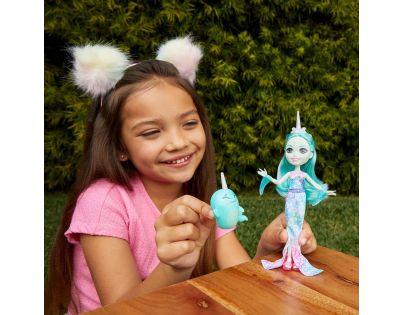 Mattel Enchantimals panenka a zvířátko Naddie Narwhal a Sword