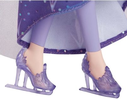 Mattel Frozen Panenka Elsa na bruslích