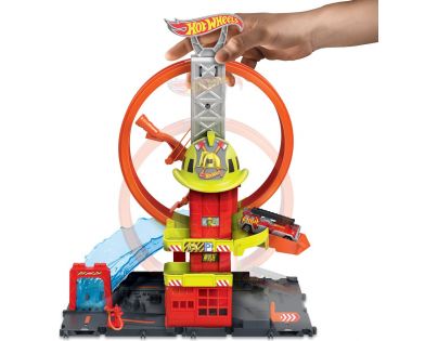 Mattel Hot Wheels City Super Hasičská stanice se smyčkou