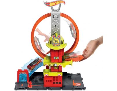 Mattel Hot Wheels City Super Hasičská stanice se smyčkou