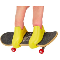 Mattel Hot Wheels fingerboard a boty 10,5 cm Color Wave 3