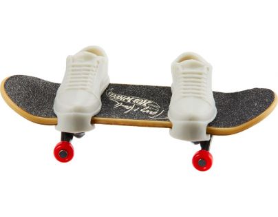 Mattel Hot Wheels fingerboard a boty 10,5 cm Talon Shred Mattel Hot Wheels fingerboard a boty 10,5 cm Talon Shred