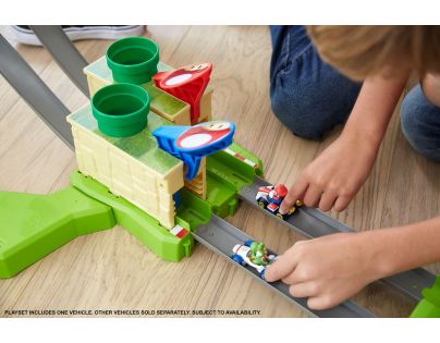 Mattel Hot Wheels Mario Kart Dvojitý závodní okruh