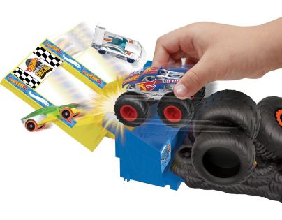 Mattel Hot Wheels Monster trucks aréna Závodní výzva herní set Smash Race Challenge