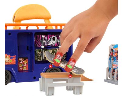 Mattel Hot Wheels Skate Taco Truck Play Case