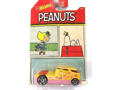 Mattel Hot Wheels tématické auto Peanuts Qombee