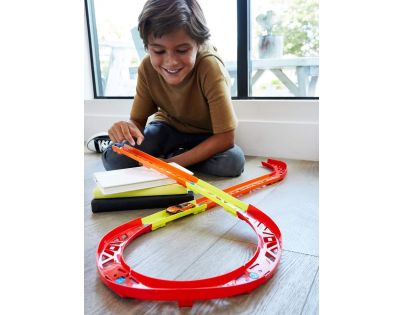 Mattel Hot Wheels track builder set pro stavitele Premium Curve Pack