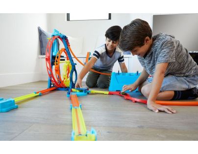 Mattel Hot Wheels track builder set pro stavitele Premium Curve Pack