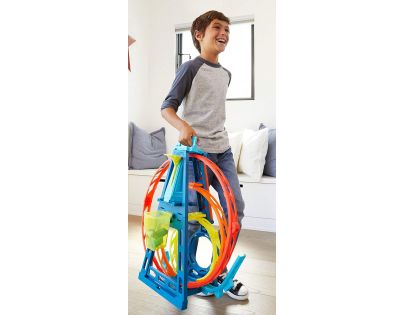 Mattel Hot Wheels track builder trojitá smyčka