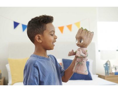 Mattel Marvel Strážci Galaxie Groot se zvuky 27 cm