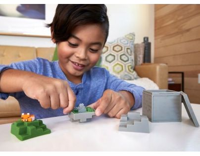 Mattel Minecraft mini těžba Sekera