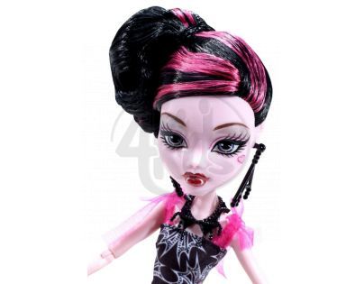 Monster High BDF22 Howlywood Příšerka - Draculaura