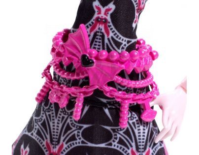 Monster High BDF22 Howlywood Příšerka - Draculaura