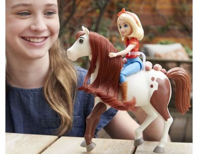 Mattel Spirit Panenka Štístko a kůň Spirit