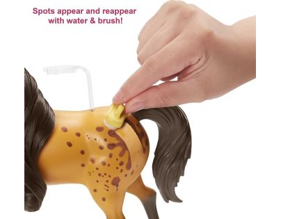 Mattel Spirit Vychytaná stáj herní set - Poškozený obal