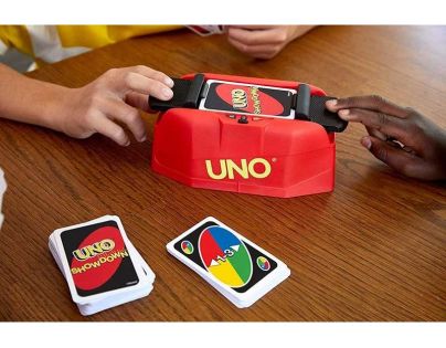 Mattel Uno Showdown