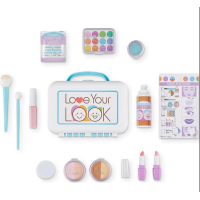 Melissa & Doug make up studio 2