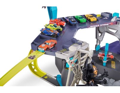 Metal Machines Pavoučí garáž Spider Strike - Poškozený obal