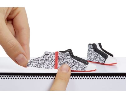 MGA Miniverse – Make it Mini Boty