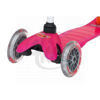 Micro Kickboard Mini Pink 2