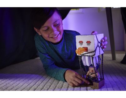 Minecraft velká figurka s ohnivou koulí
