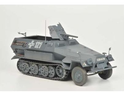 Zvezda Model Kit tank Sd.Kfz.251 10 w 3.7cm PAK RR 1:35