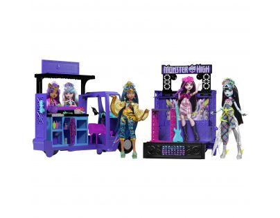 Monster High Monster Fest food truck a Draculaura