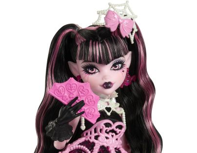 Monster High panenka děsivě sladká oslava Draculaura