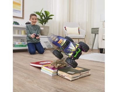 Monster Jam RC Akrobatický Grave Digger